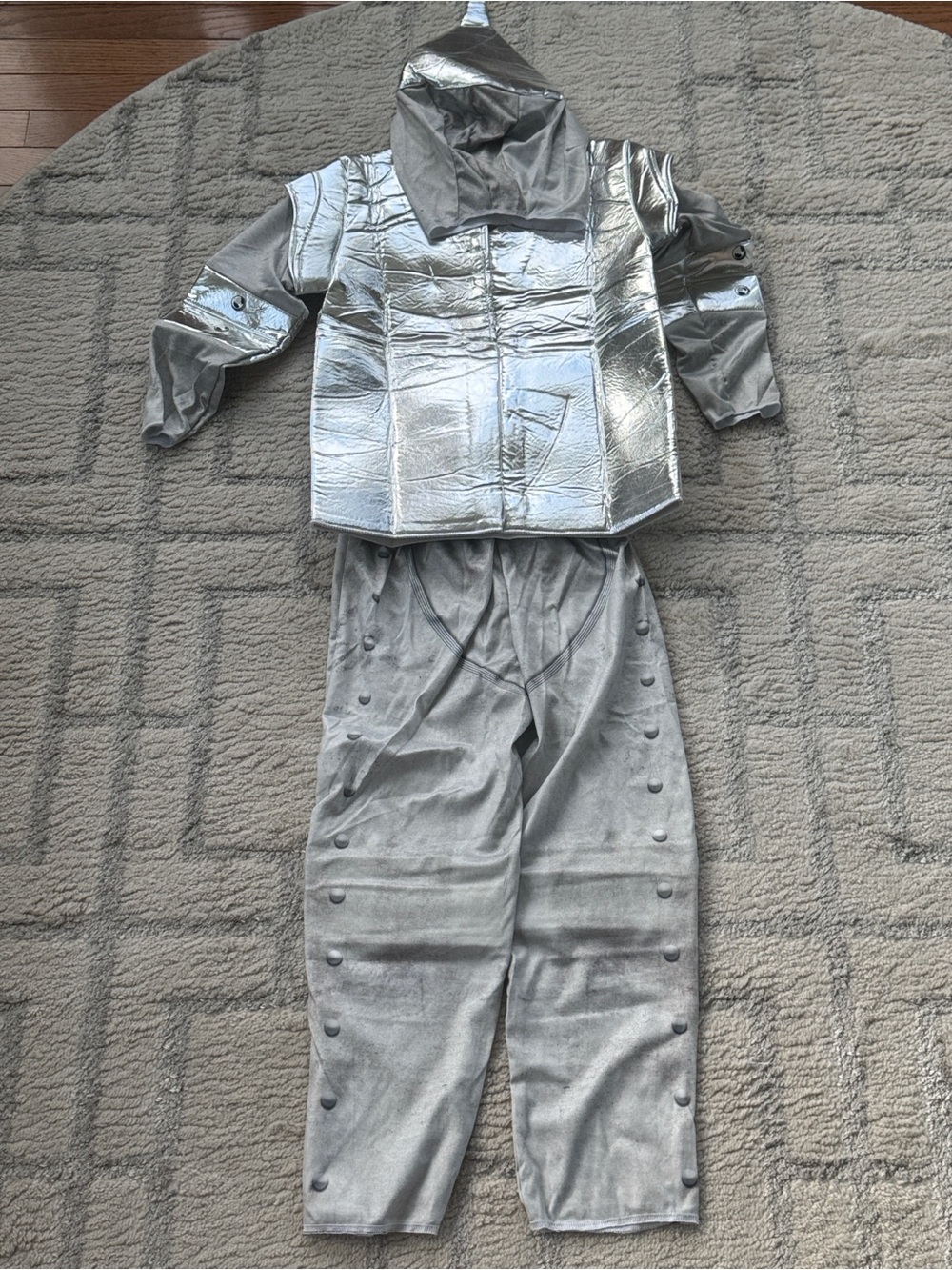The Wizard of Oz metallic silver Tin Man costume kids size small